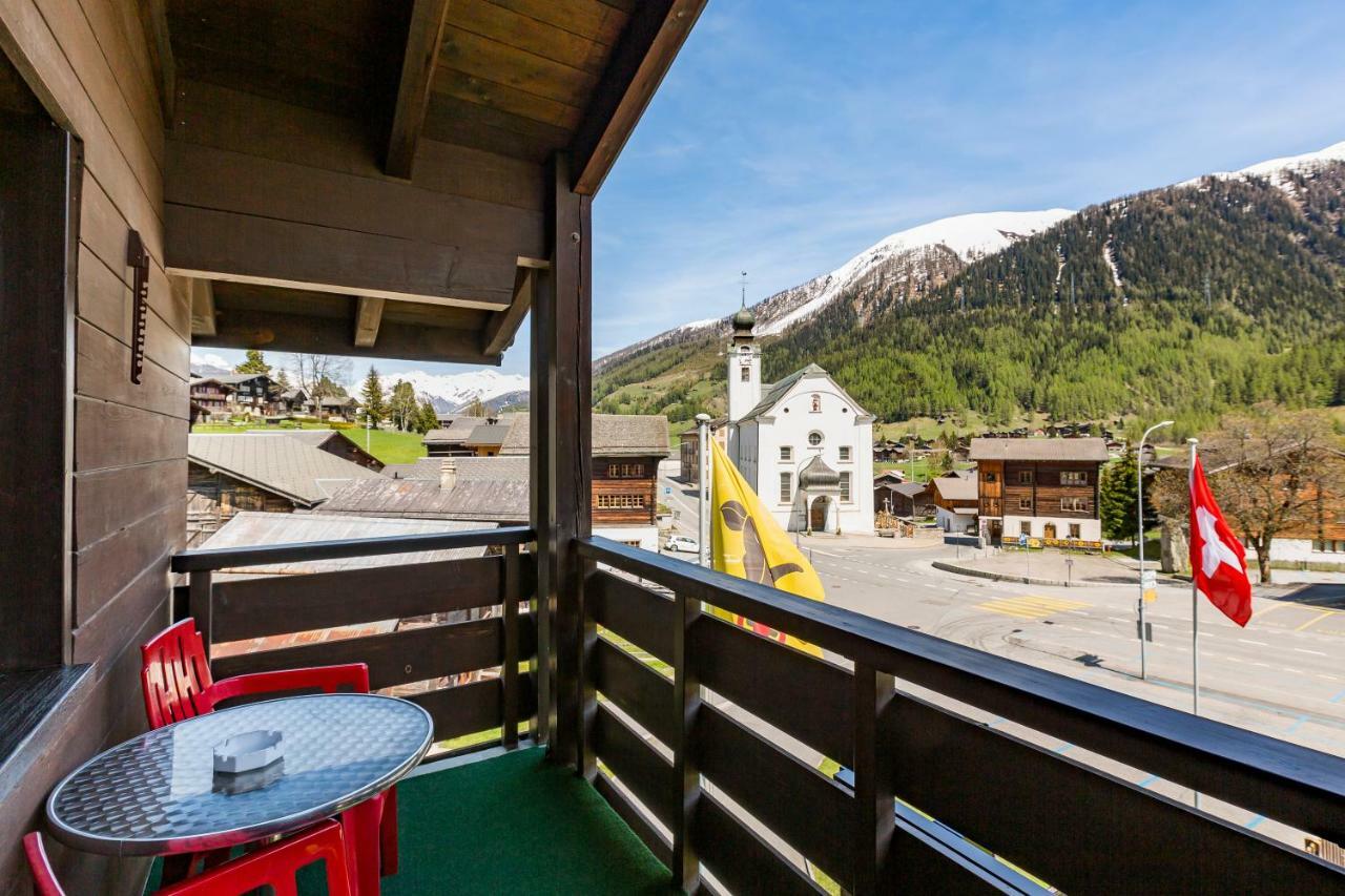 Hotel Blinnenhorn Reckingen Exteriör bild
