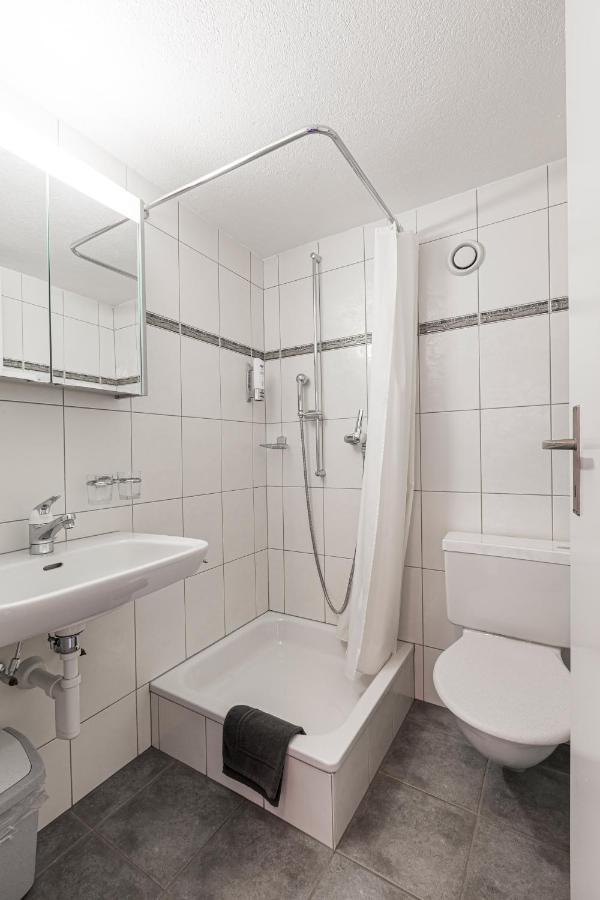 Hotel Blinnenhorn Reckingen Exteriör bild
